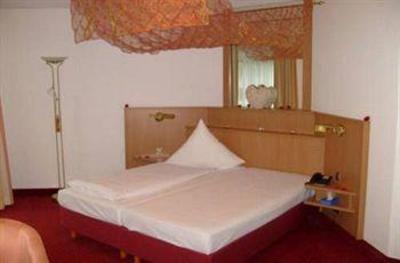 фото отеля Landhotel Huehnerhof