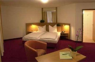 фото отеля Landhotel Huehnerhof