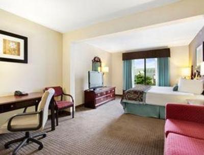 фото отеля Wingate by Wyndham Arlington