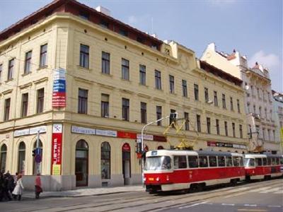 фото отеля Austria Suites & Hotel