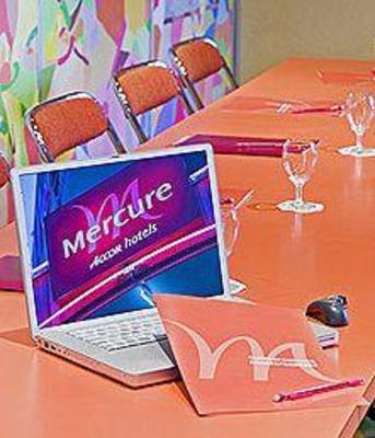 фото отеля Hotel Mercure Vienne Sud Chanas