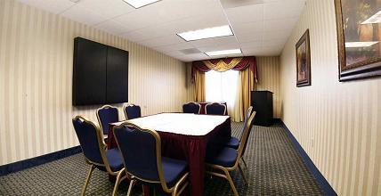 фото отеля Pittsburg Hampton Inn and Suites