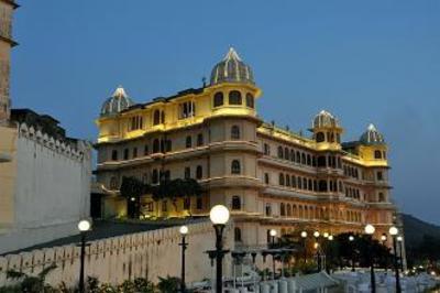 фото отеля Fateh Prakash Palace