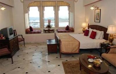 фото отеля Fateh Prakash Palace