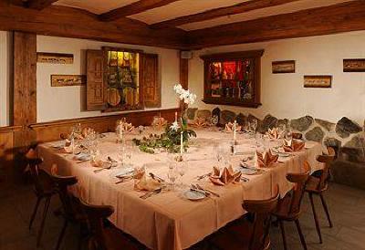 фото отеля Hotel-Restaurant Alphorn