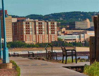 фото отеля Sheraton Duluth Hotel