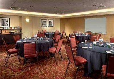 фото отеля Courtyard by Marriott Nashville Downtown