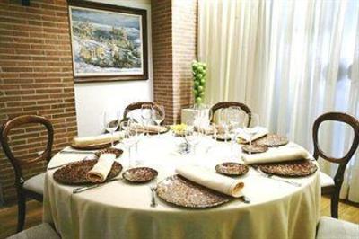 фото отеля Los Arcos Hotel