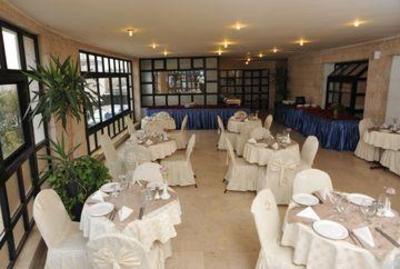 фото отеля Hotel Hindusthan International Varanasi