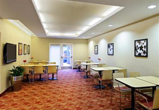 фото отеля TownePlace Suites Harrisburg Hershey