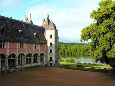 фото отеля Chateau De La Verrerie Oizon