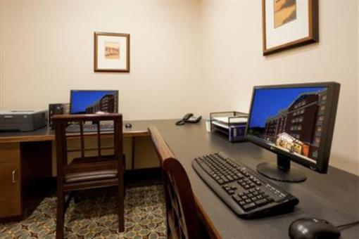 фото отеля Staybridge Suites Stafford