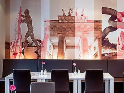 фото отеля Mercure Berlin Alexanderplatz