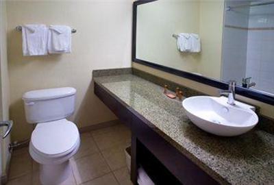 фото отеля Sandman Hotel & Suites Winnipeg Airport