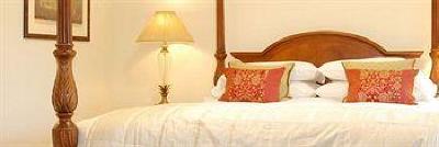 фото отеля Lake Country House Hotel Llangammarch Wells
