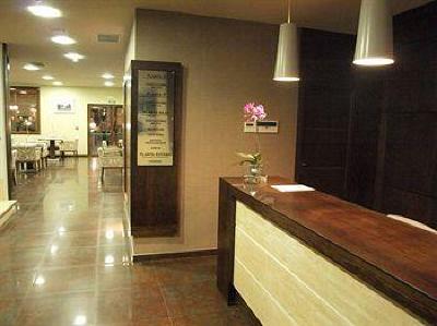 фото отеля Hotel Dinastia Getafe