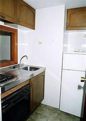фото отеля Halley Apartments