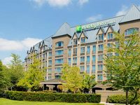 Holiday Inn Hotel & Suites North Vancouver