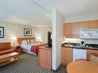 фото отеля Holiday Inn Hotel & Suites North Vancouver