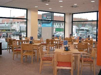 фото отеля Travelodge L'Hospitalet