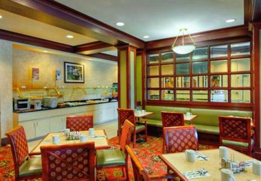 фото отеля Courtyard by Marriott Worcester