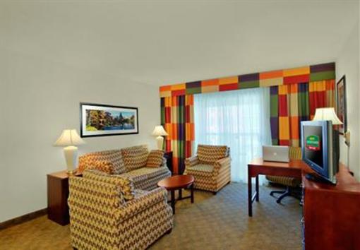 фото отеля Courtyard by Marriott Worcester