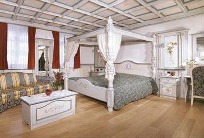 фото отеля Hotel Dolomiti Canazei