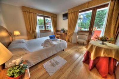 фото отеля Hotel Cresta et Duc