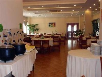 фото отеля Green Tree Inn Yangzhou Plaza Hotel