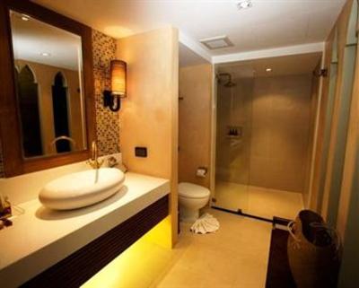 фото отеля Burasari Resort Patong Phuket