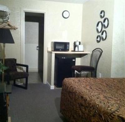 фото отеля Sage N Sand Motel