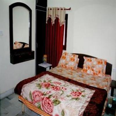 фото отеля Hotel Vanshika Palace
