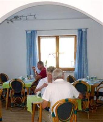 фото отеля Dreimaderlhaus Rieden