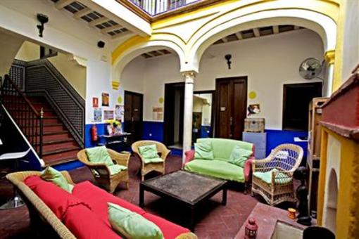 фото отеля Traveler's Inn Seville