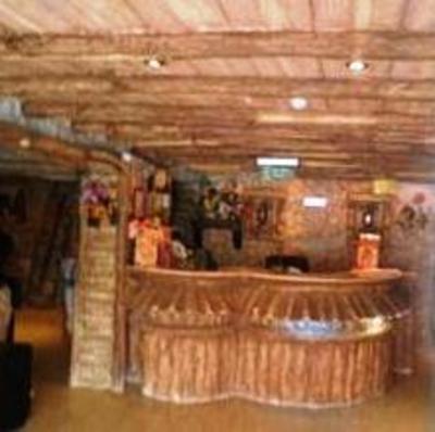 фото отеля Al Janaderia Suites 3