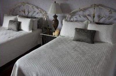 фото отеля Purple Orchid Inn Resort & Spa