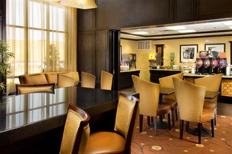 фото отеля Hampton Inn & Suites Longview North