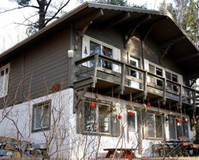 фото отеля Chalets des Pins