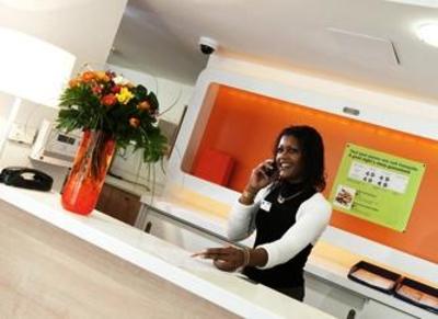 фото отеля Ibis Budget Aeroport Lyon Saint Exupery