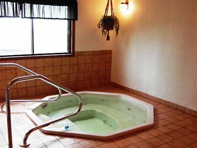 фото отеля Regency Inn Port Washington
