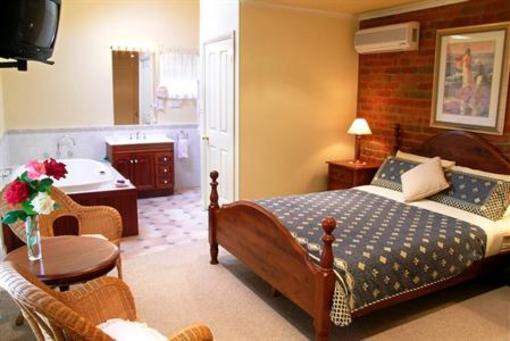 фото отеля Emeu Inn Bendigo