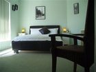 фото отеля Warners Bay Bed & Breakfast Newcastle