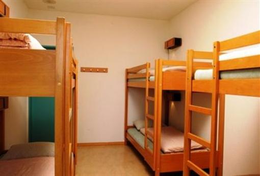 фото отеля Youth Hostel Montreux