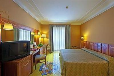 фото отеля Grand Hotel La Pace Sant'Agnello