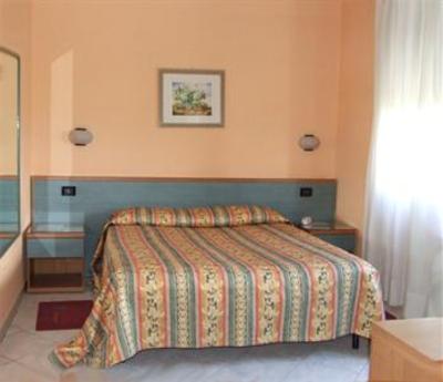 фото отеля Piccolo Allamano Hotel Grugliasco
