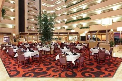 фото отеля Holiday Inn Springdale