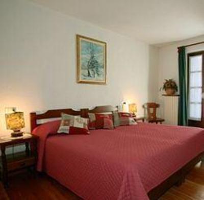 фото отеля Logis Hotel Meuble Emile Rey