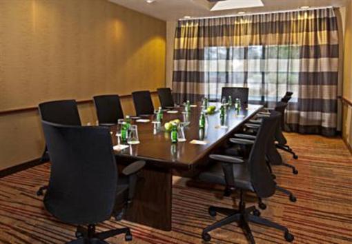 фото отеля Courtyard by Marriott Seattle Sea-Tac