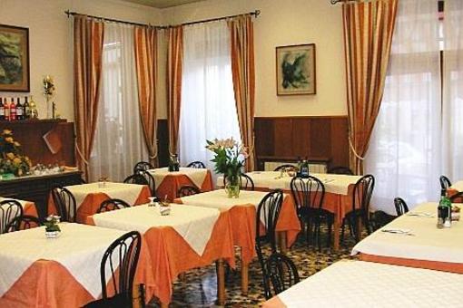 фото отеля Albergo Belvedere Borghetto di Vara