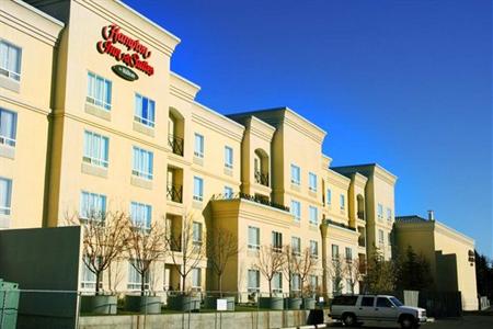 фото отеля Hampton Inn & Suites By Hilton Calgary-University Northwest